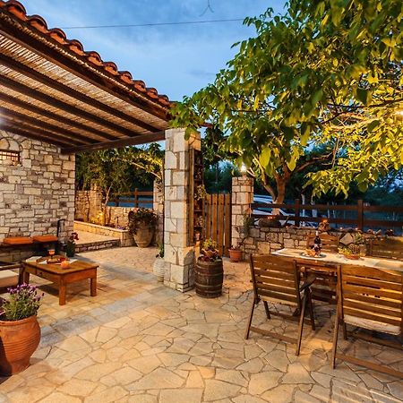 Petalidi Olive Garden Stone House Near The Beach Esterno foto