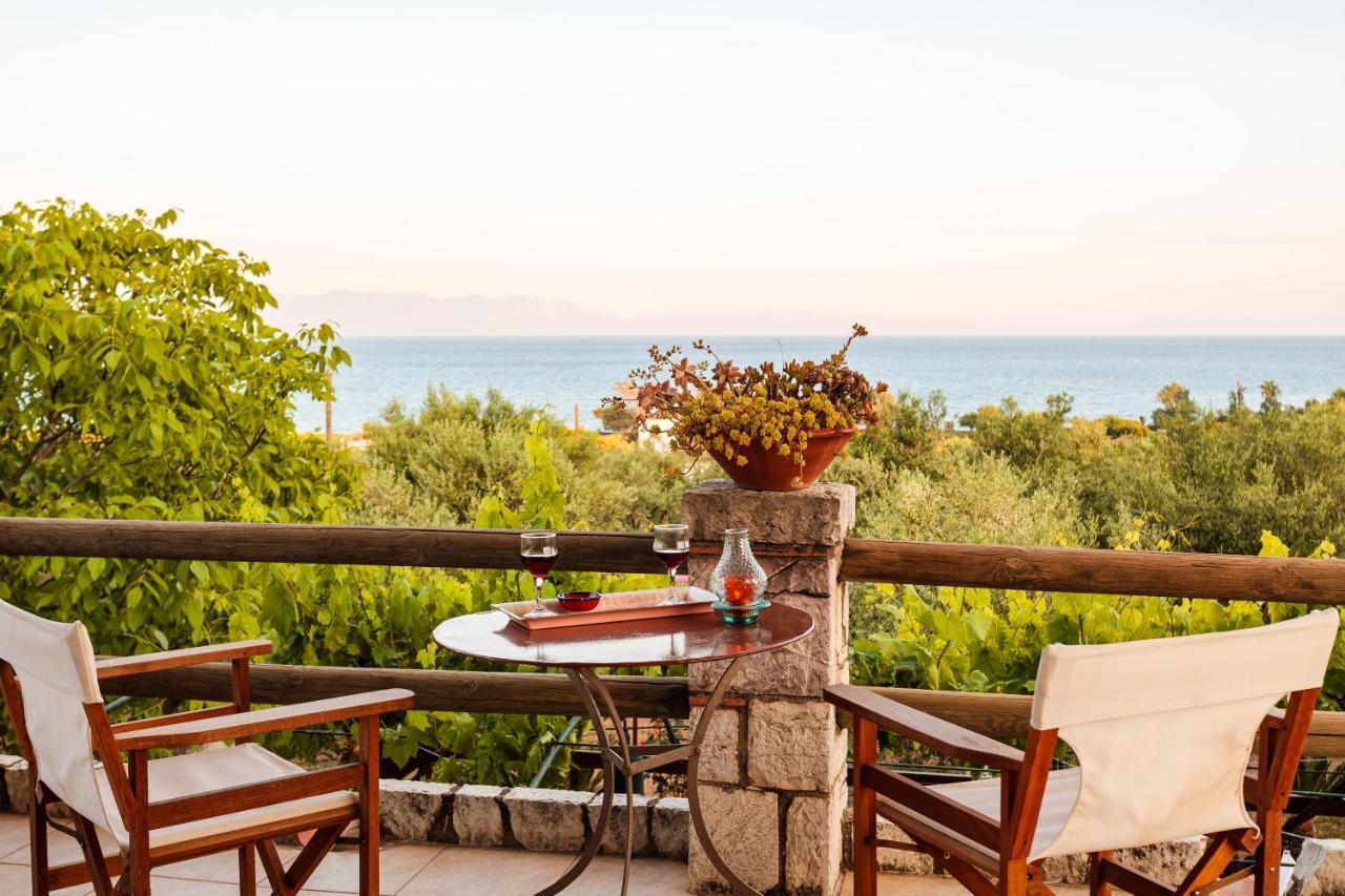 Petalidi Olive Garden Stone House Near The Beach Esterno foto