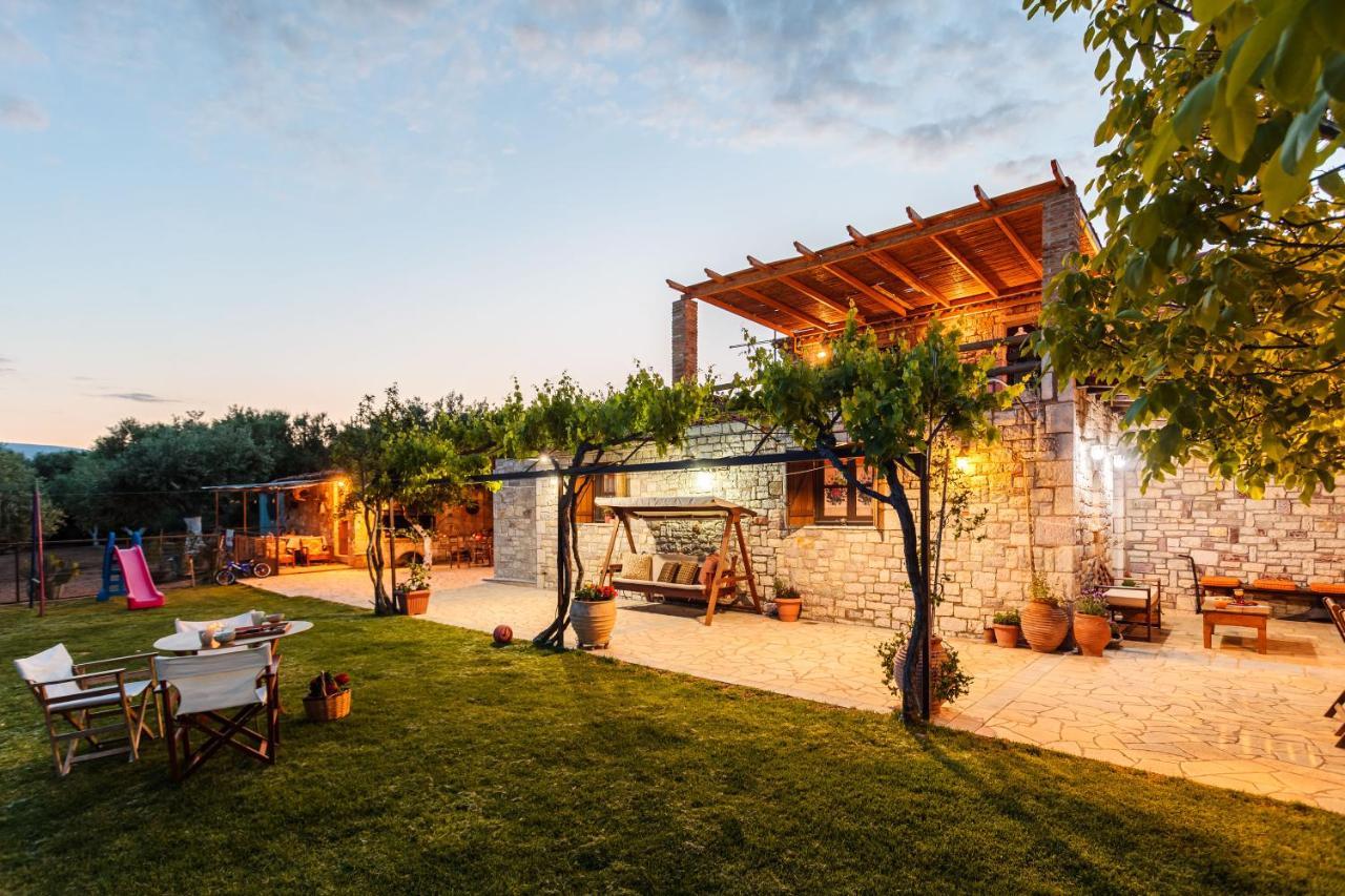 Petalidi Olive Garden Stone House Near The Beach Esterno foto