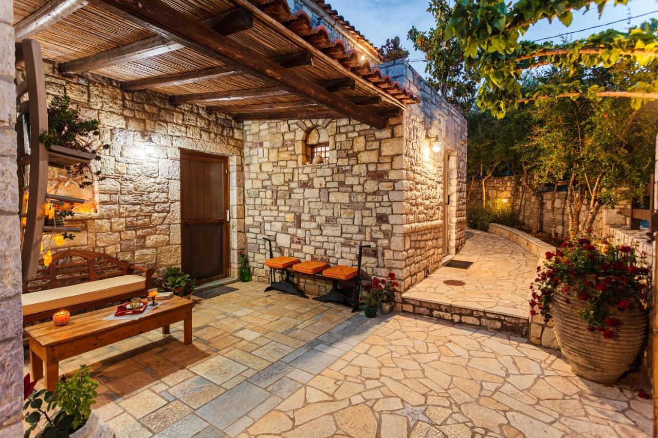 Petalidi Olive Garden Stone House Near The Beach Esterno foto