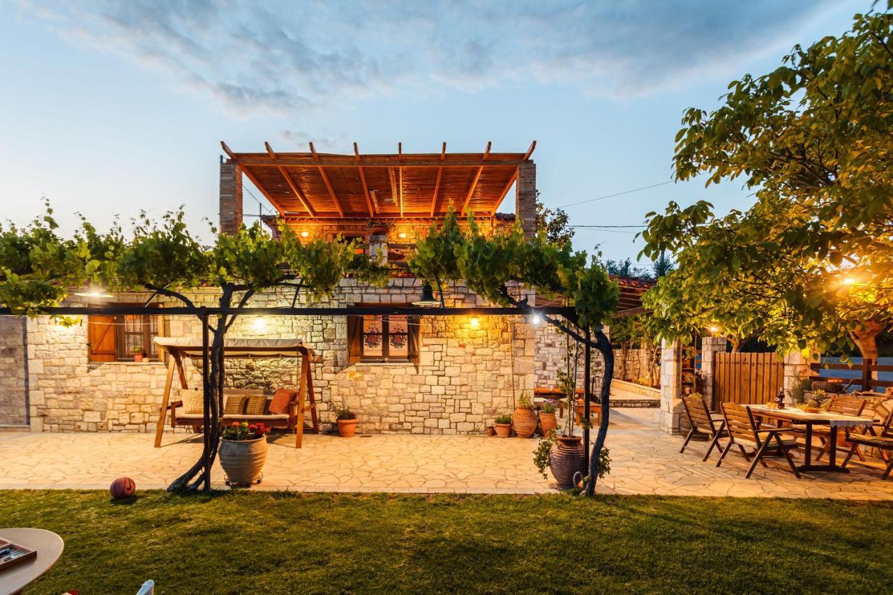 Petalidi Olive Garden Stone House Near The Beach Esterno foto