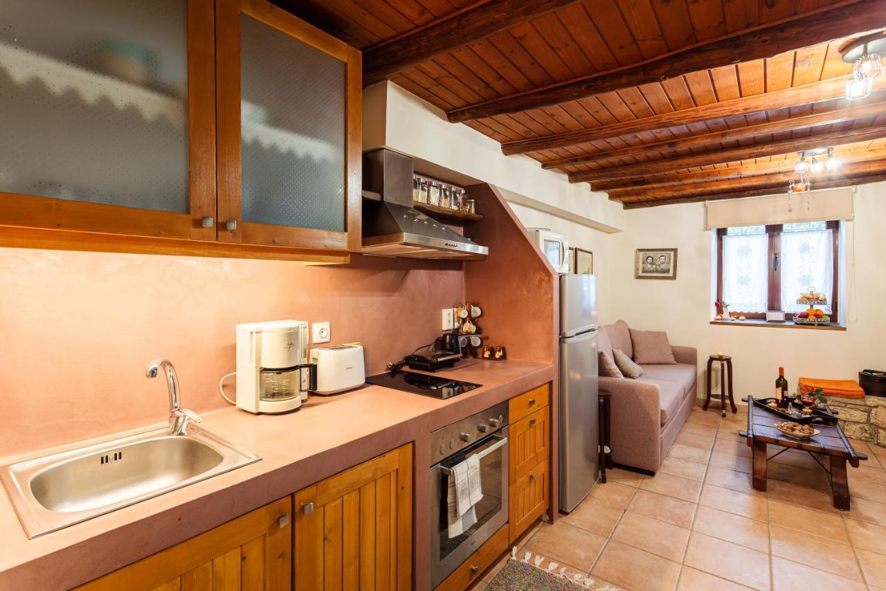 Petalidi Olive Garden Stone House Near The Beach Esterno foto